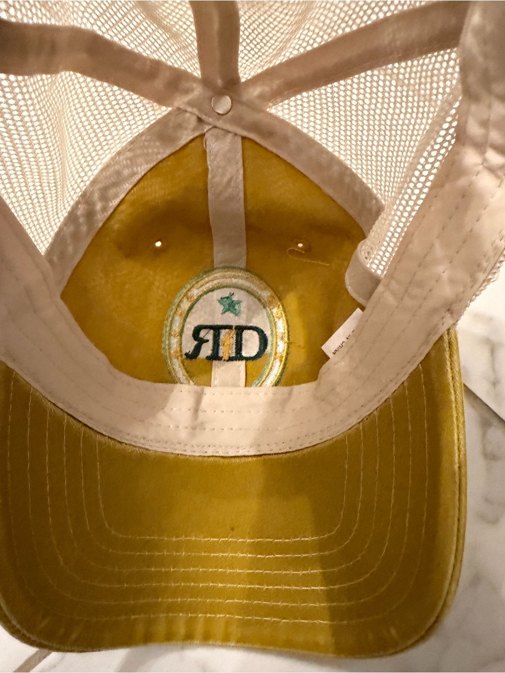 Darius Rucker Trucker Hat - Picture 2 of 4